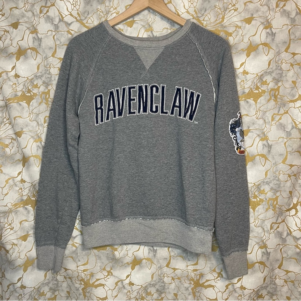 Wizarding World of Harry Potter Ravenclaw Crewneck Sweatshirt Size S